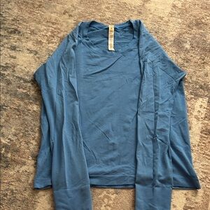Lululemon workout long sleeve